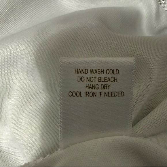 Roz & Ali Crochet Lace Overlay Boxy White Blouse Women’s Plus Size 2X Drawstring - Picture 7 of 9